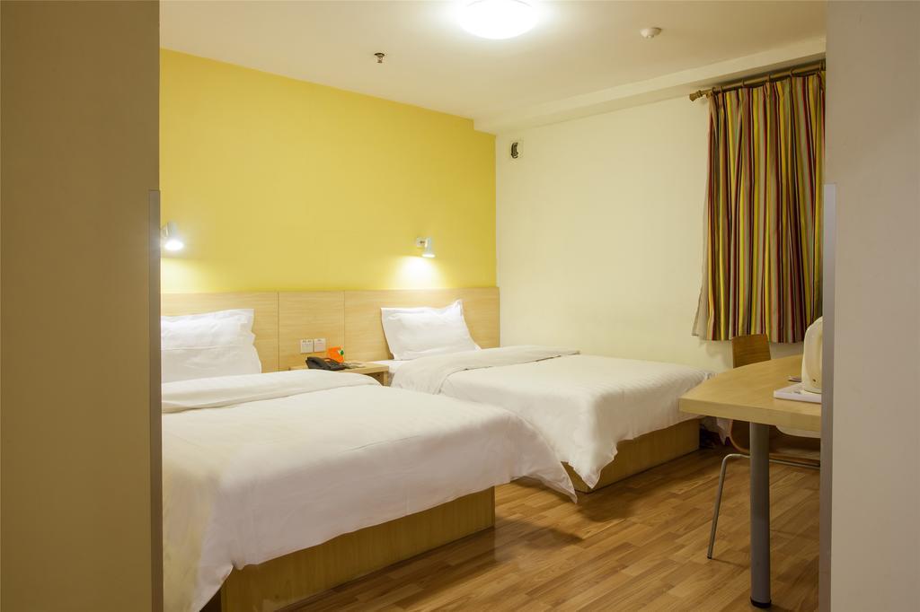 7Days Inn Qingdao Haiyunan Xinglong Road Δωμάτιο φωτογραφία
